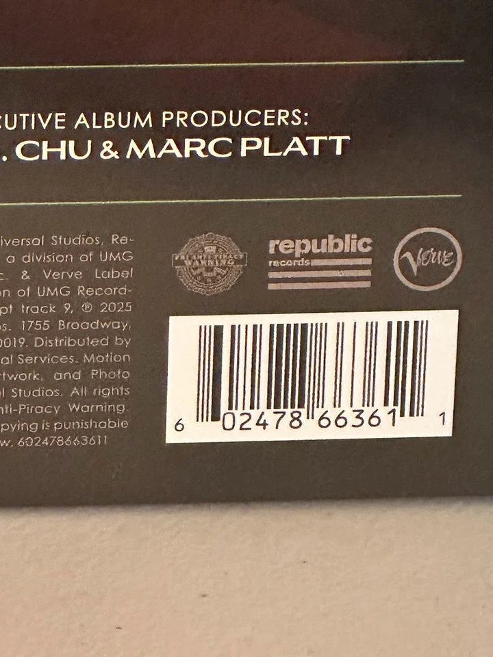 Wicked for Good Picture Disc Vinyl 2xLP 2025 LE 15000 RSD Black Friday Exclusive - Image 4 of 4