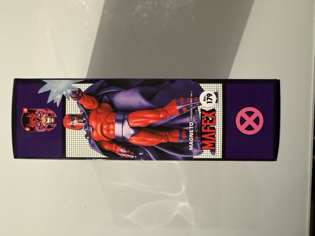 Medicom Toy MAFEX X-Men Magneto REISSUE Comic Ver Action Figure