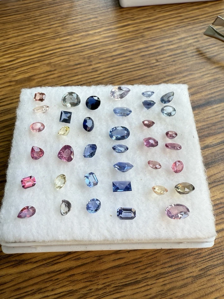 Natural Sapphire 35 stones Stunning different Color   ~1ct Gem Stone Collection  - Image 2 of 4