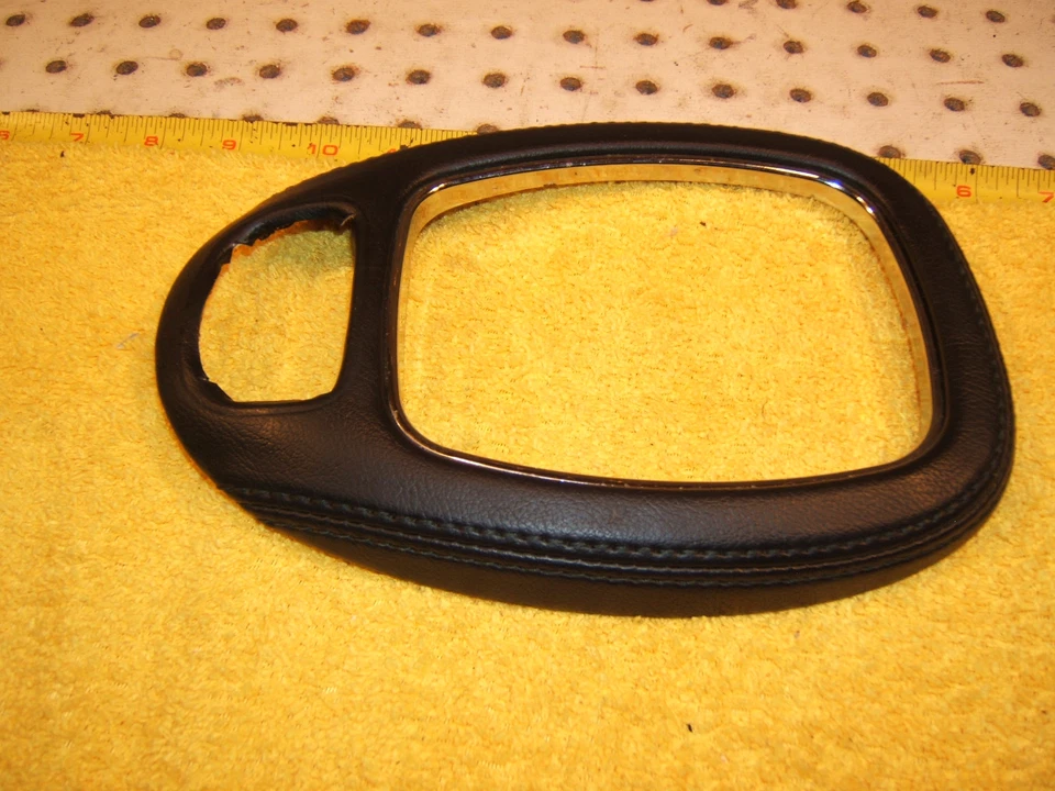 Jaguar 2001 XJR consola delantera palanca de cambios automática NEGRO doble costura 1 cubierta Foto 4 de 4