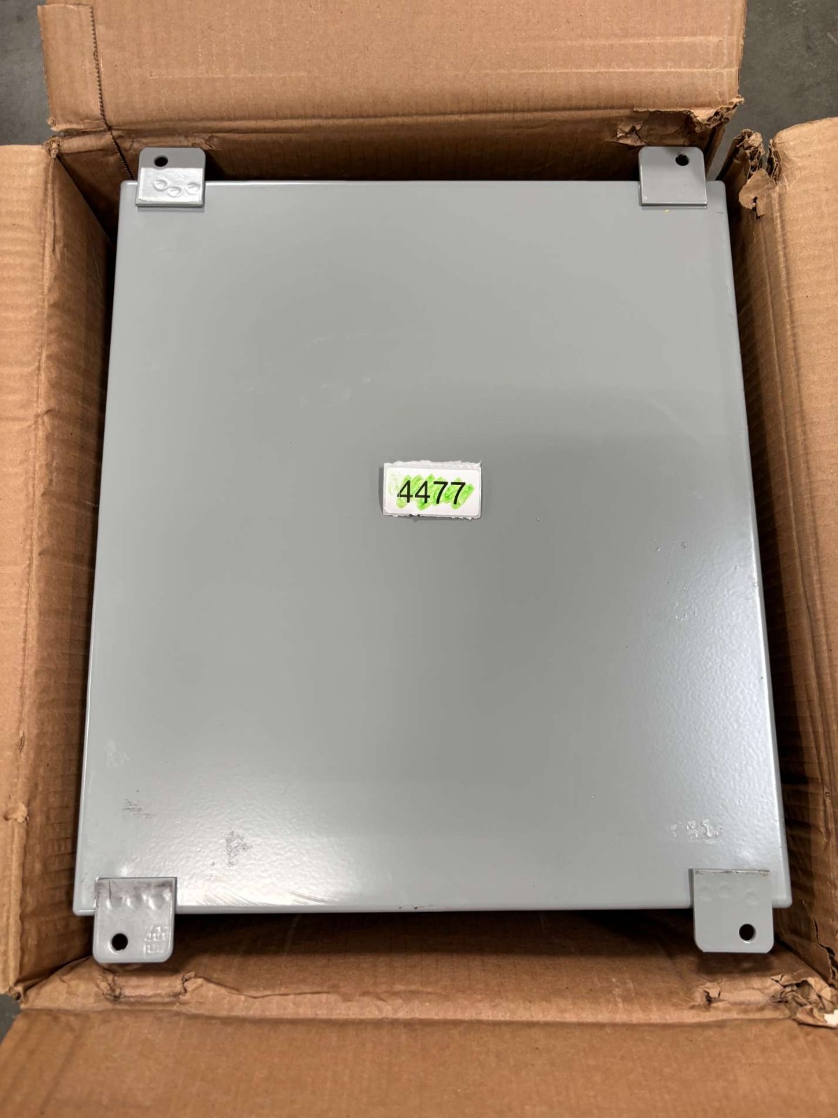 HAMMOND MANUFACTURING 1414N4PH010