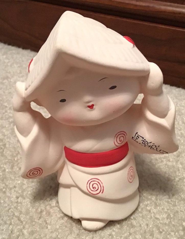 Hakata Doll Girl Japanese Porcelain Bisque Pottery~4.25
