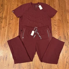 NWT Figs Set Burgundy Men’s 2XL Cobar Raglan Top Tambo Pants Stretch Pockets