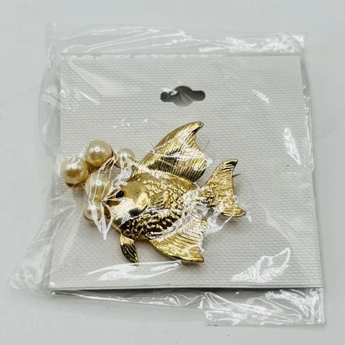 Vintage Gold Tone Fish Brooch Pin with Faux Pearl Bubbles Costume Jewelry Ocean