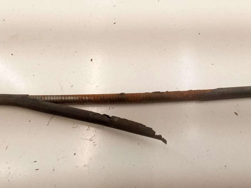 Mercedes Benz C240 2002 capó pestillo OEM 2008800060 Foto 3 de 4