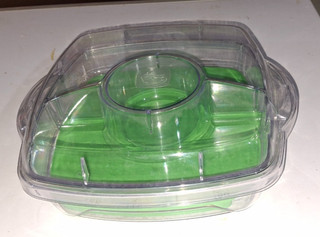 Pampered Chef Cool & Serve Tray 12”x12” with Lid