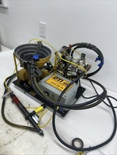 DTI 5000 Automatic Feed Screwdriver. Industrial Automatic Blow Feed Screw Gun. 
