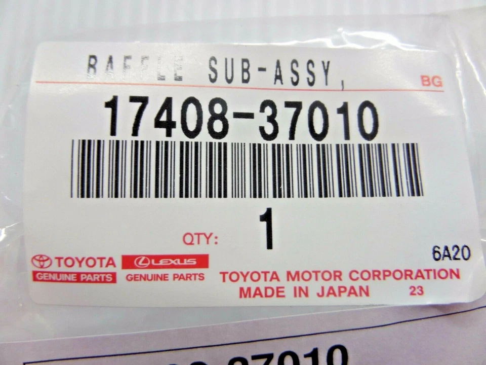 Punta de escape de fábrica accesorio original Toyota Corolla S 2009-2016 Foto 2 de 2