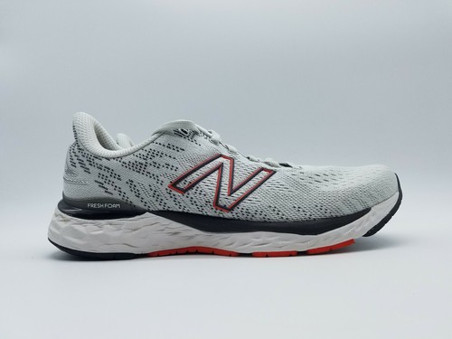 Running Shoes Gray M880A11 