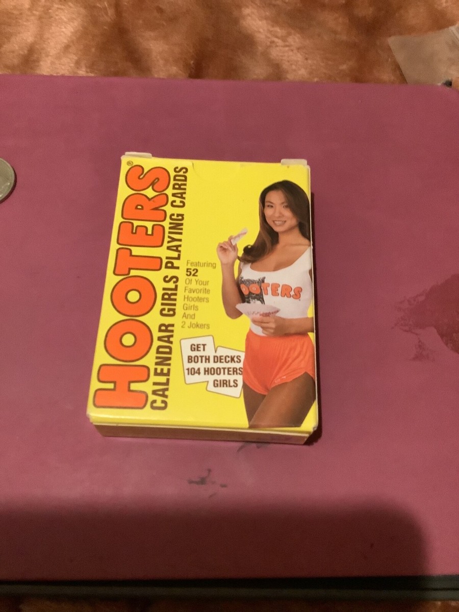 Hooters 🏵️ Calendar Playing Cards👯 2000🏵️ RARE * | eBay