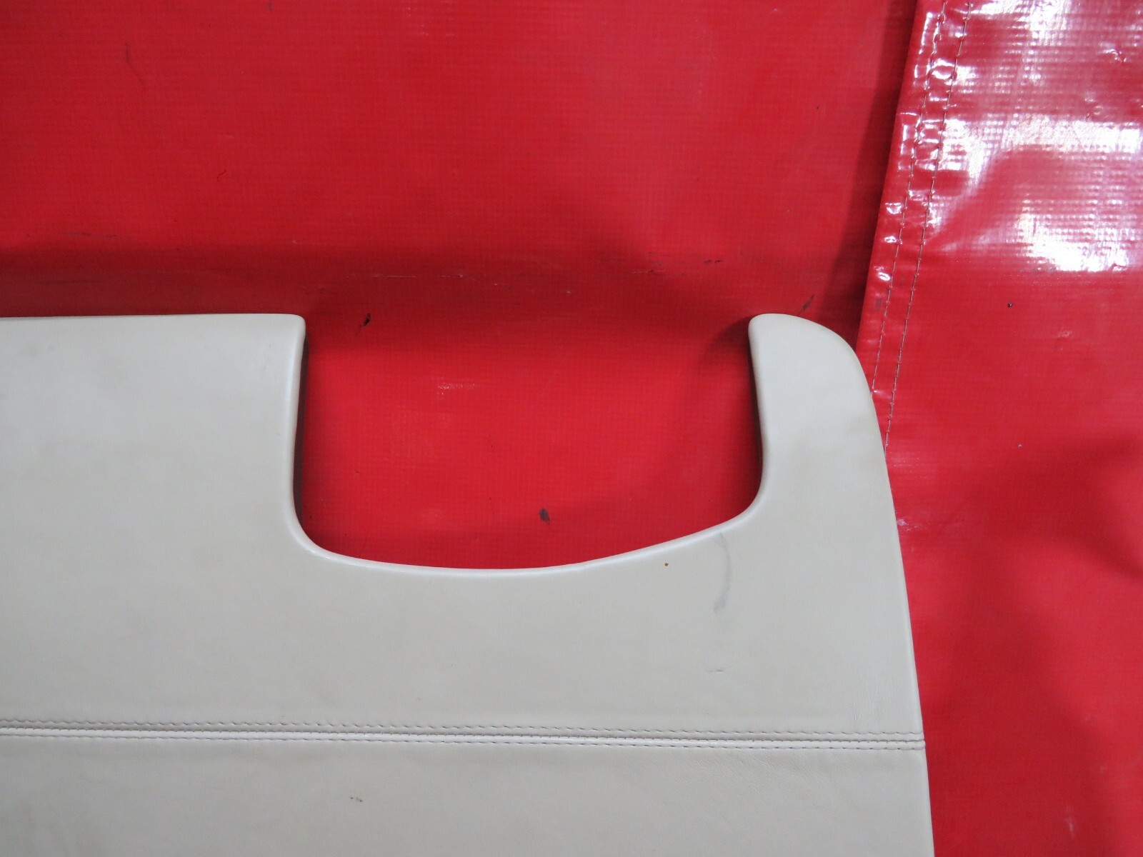 2006 BENTLEY FLYING SPUR  FRONT   KICK PANELTRIM