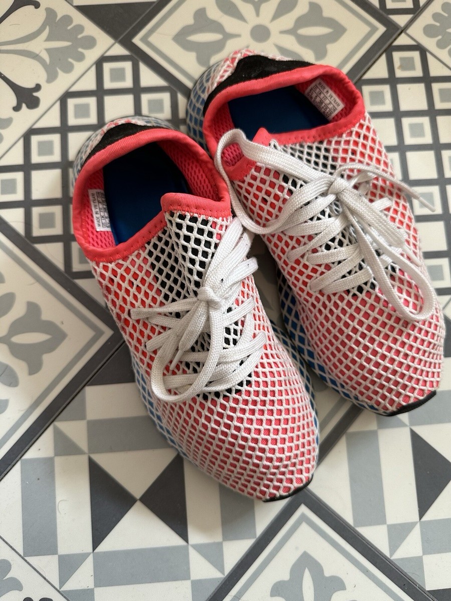 deerupt blue red