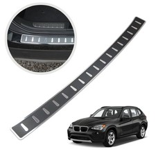 Ladekantenschutz für BMW X1 (E84) FL 2012-2015 Schwarz Vinyl-Karbonfolie