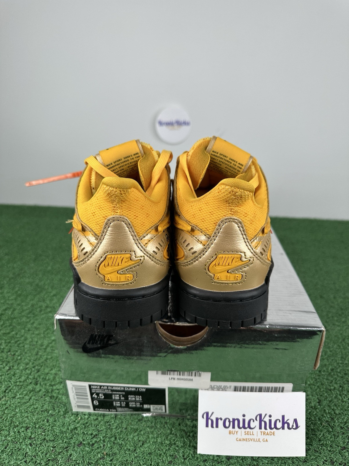 OFF WHITE X NIKE Taglia 4 5 Nike Off White x Air Rubber Dunk University G scatola Og