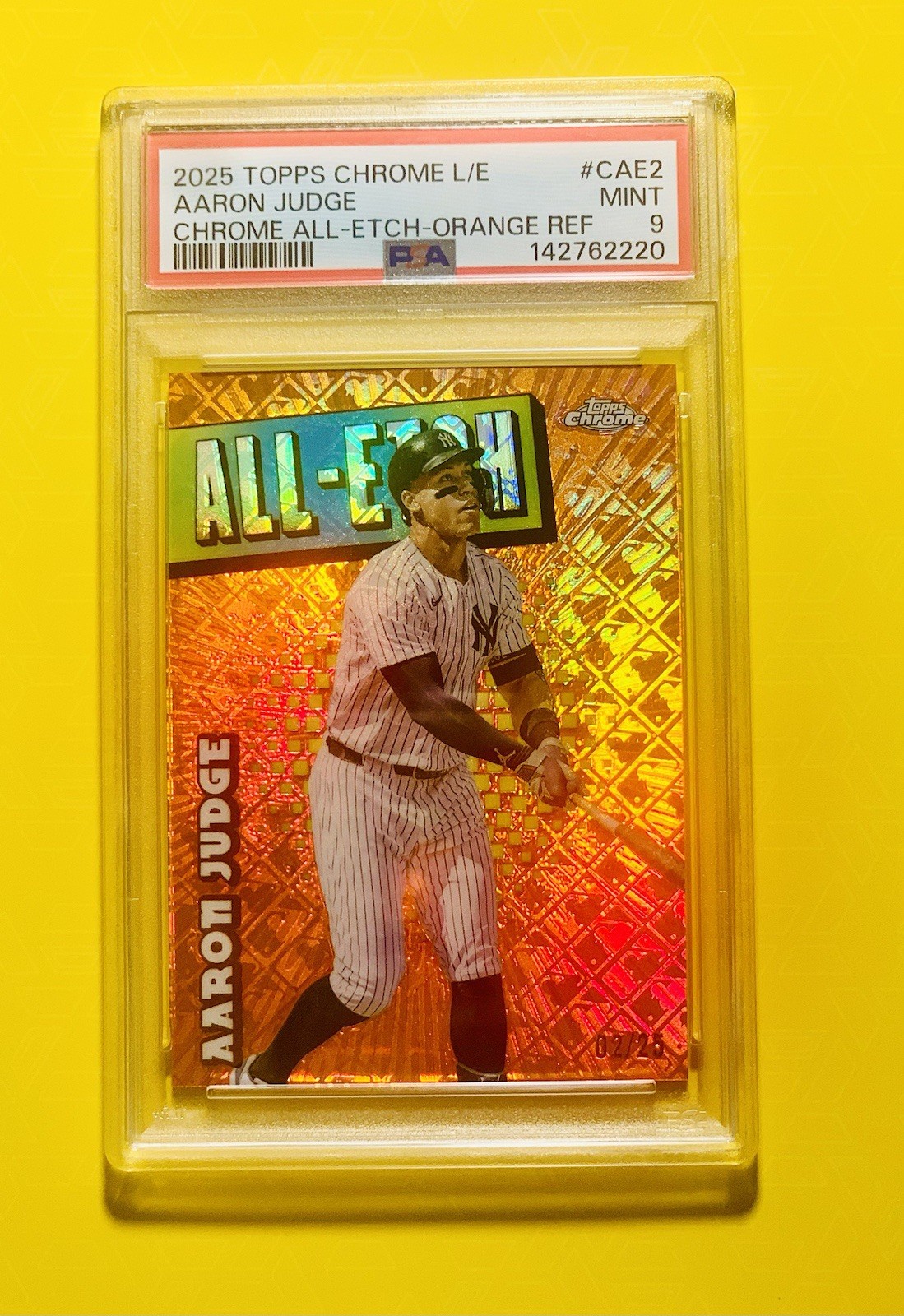 2025 Topps Chrome LOGOFRACTOR EDITION ORANGE/25 All-Etch Aaron Judge #CAE2 PSA 9 view 2