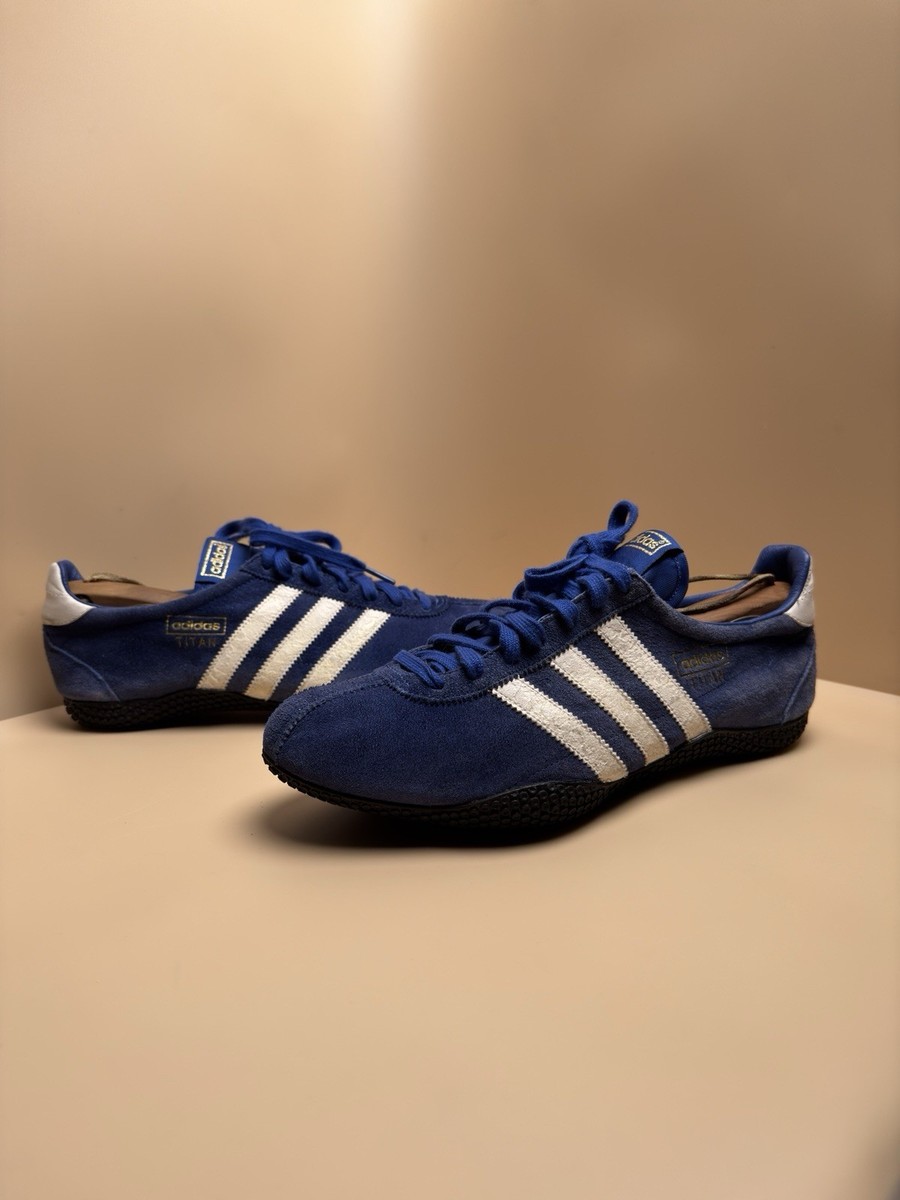 adidas gazelle silver green womens adidas Samba OG Mens Lifestyle Shoes (Core Black/Cloud White/Gum) main image 1