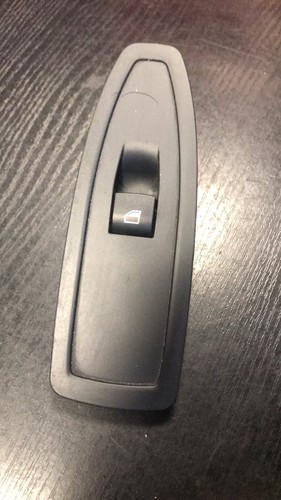 BMW 3 F30, F80 2012 Fensterheberschalter vorne links 7240421