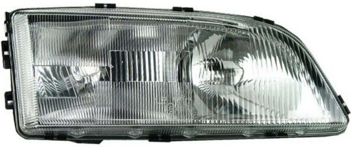 Phare avant droit Volvo C70 cabriolet pour remplacer un bloc optique cassé ou usé