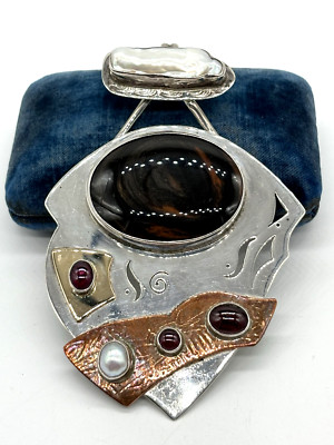 David Lee & Sassi LaMuth Labradorite Pearl Garnet Sterling 14k Gold Pendant