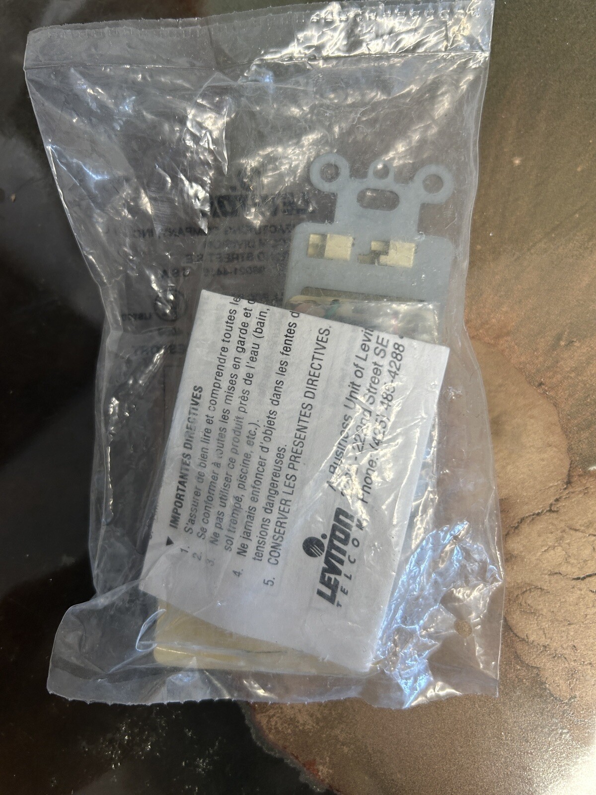 DHDKT-T - Decora Combination Sensor Color Change Kit in Light Almond