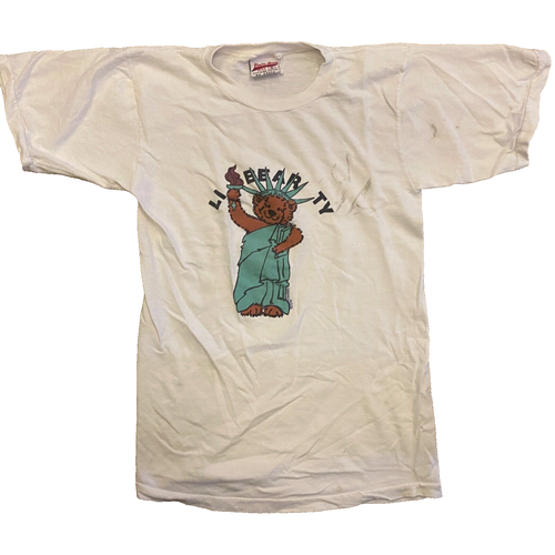 VTG Statue of Liberty Bear Sz Small White TShirt 80s 70s Art Cartoon