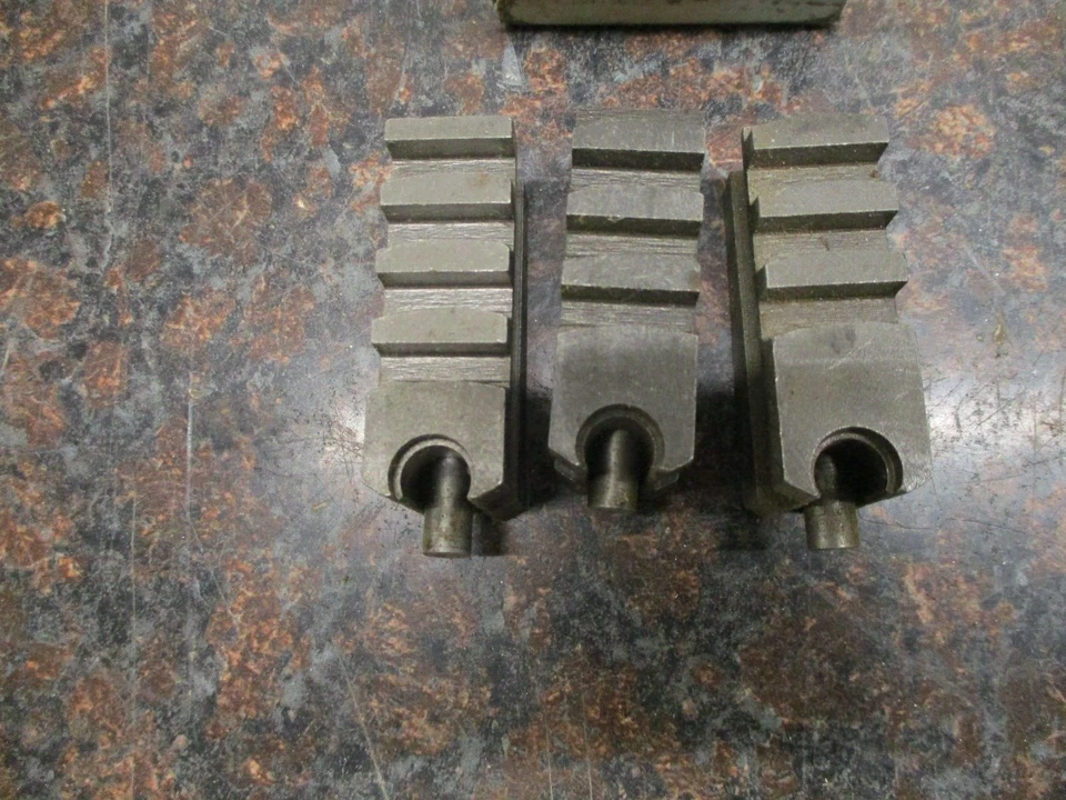 NEW Genuine RIDGID 300 Chuck jaw set # 44090 for use with 300 pipe threader - Image 2 of 4