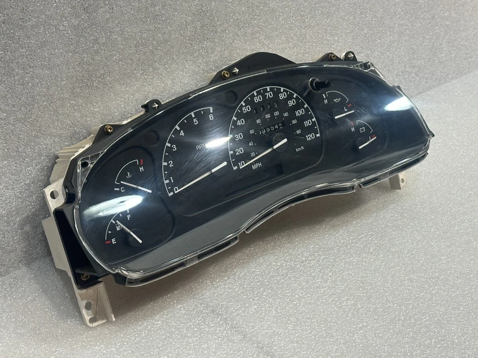 Cuadro de instrumentos velocímetro Ford Ranger 1998-2001 OEM F87F-10C956-D 95 k millas Foto 2 de 4