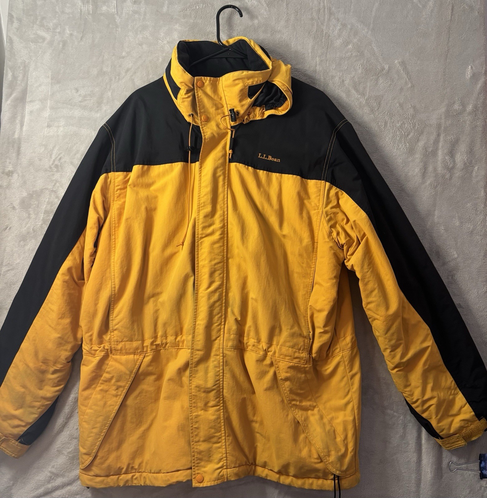 L.L.Bean 3M Thinsulate Insulated Hooded Ski Parka Jacket Black Yellow Men’s XL
