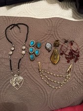 Vintage & costume jewlery