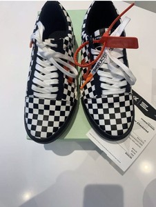 off white vulc low top checkered