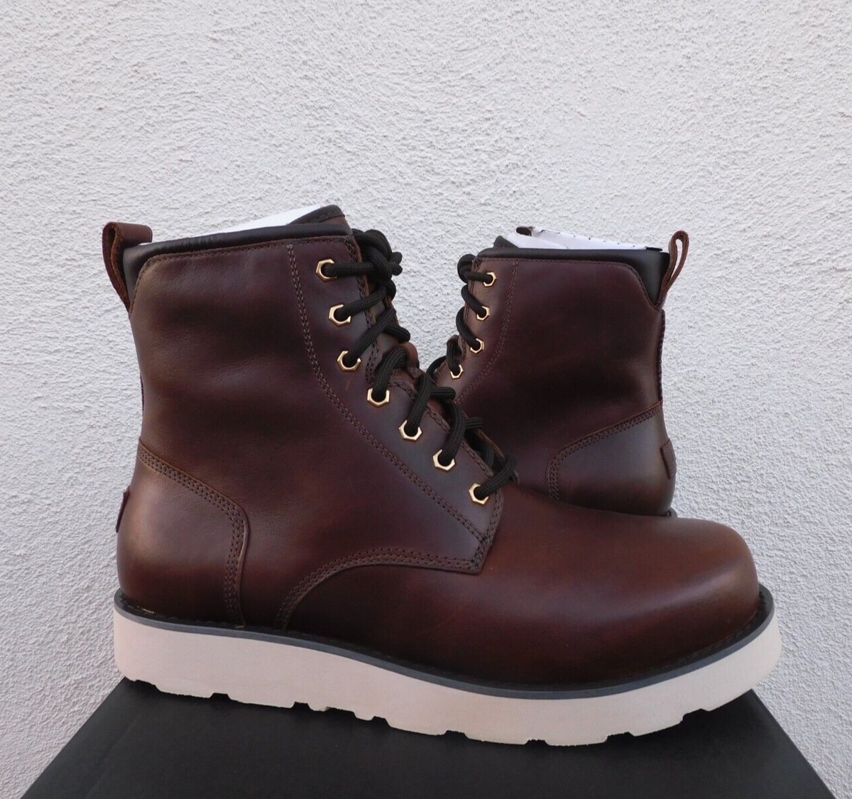 Men\'s Brown UGG Leather lined Boots-Waterproof, like new UGG® Adirondack Boot XXV for Men | UGG® Spain main image 2