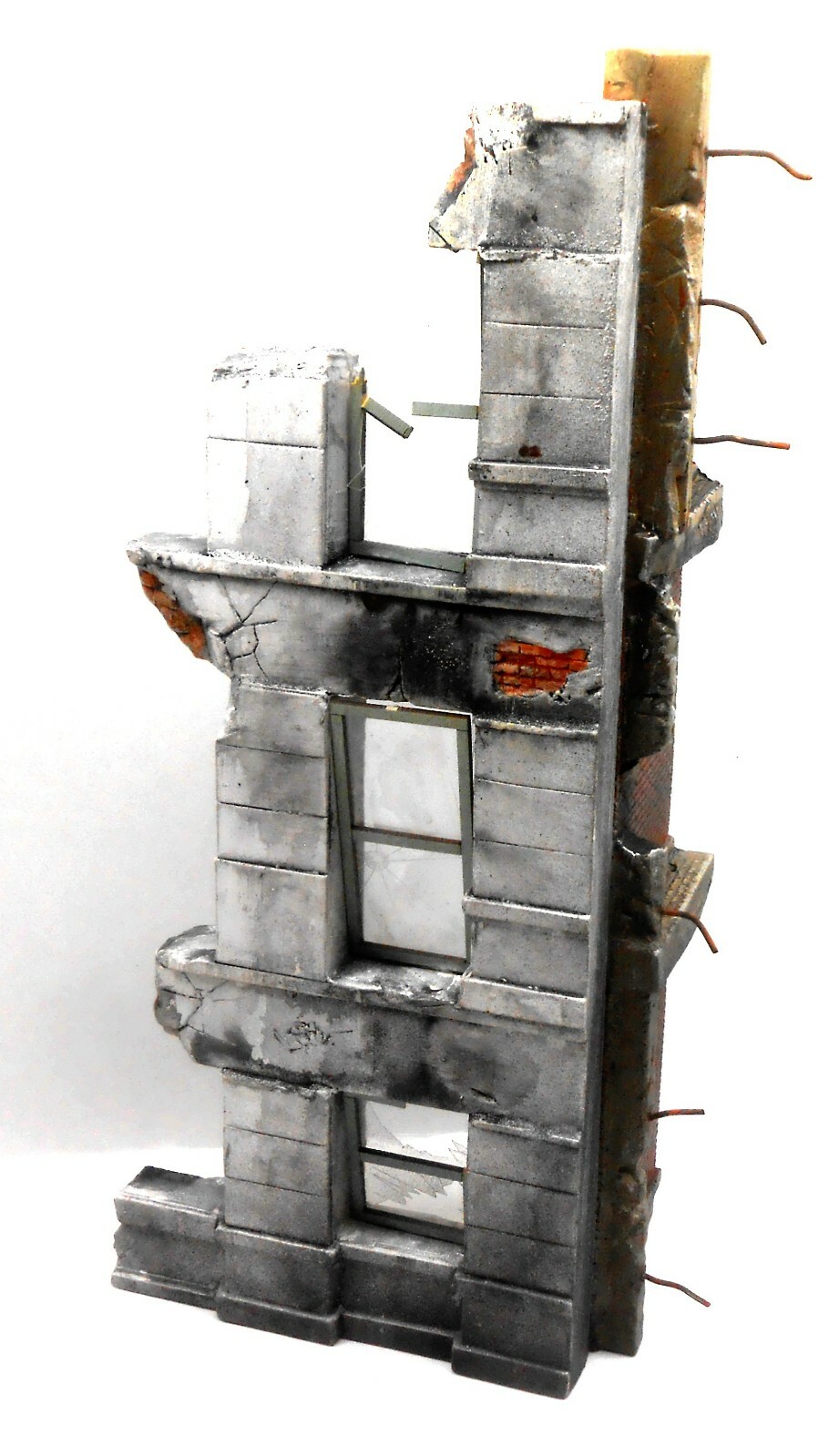 Dioramas Plus 1/35 WWII or Middle East Ruins # 6 + Rubble & Laser Cut Details!