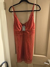 New Frederick's of Hollywood red lingerie set