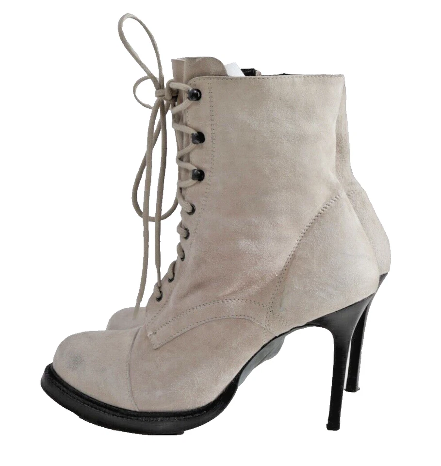 Ann Demeulemeester White Suede Round Toe Soft Leather Lace Up Boots Size 38 - Image 3 of 4