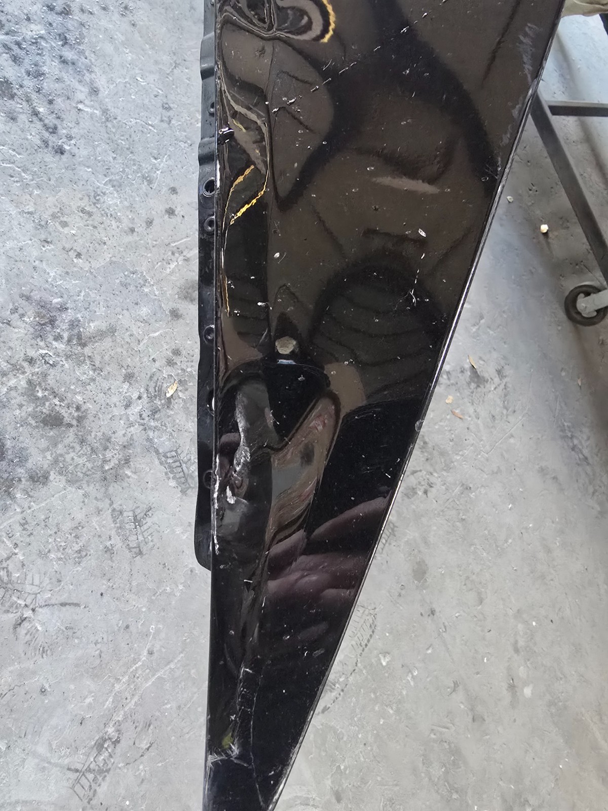 Damaged lamborghini huracan evo fender