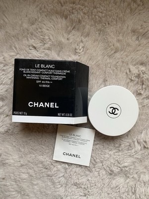 le blanc chanel foundierung compact öl in creme Teint 10
