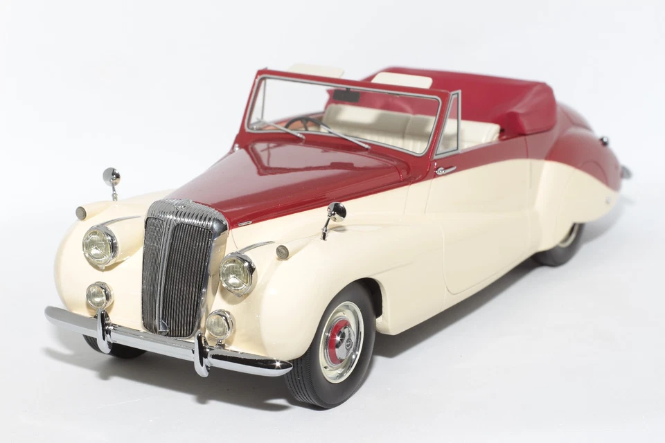 1:18 Daimler DB 18 Special Sports by Barker (1951) | CMF 18050 | Modellauto OVP - Bild 2 von 4