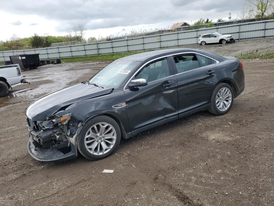 Espelho retrovisor usado Ford Taurus 2016 escurecimento automático sem sensor de chuva - Imagem 2 de 4