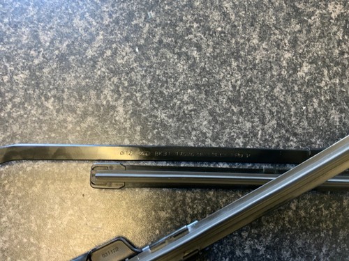 FORD TRANSIT 350 MK8 2.0D PAIR OF WIPER ARMS WITH BLADES 2022 - Picture 4 of 4