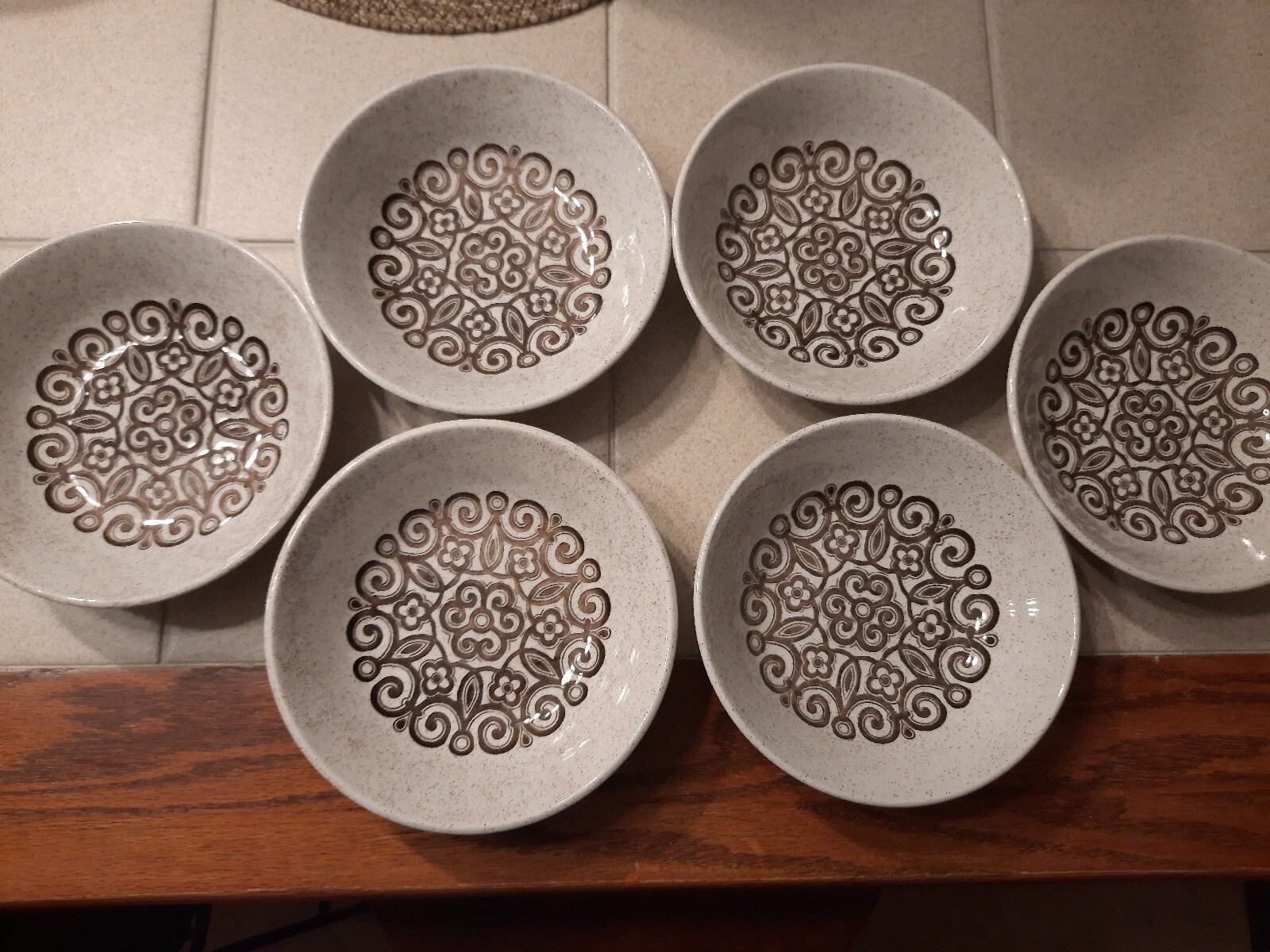 6 Biltons Tableware Celtic Rose 6.75