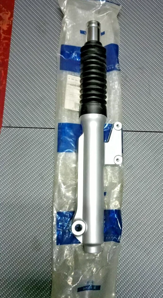 SYM VS 125 STELO FORCELLA LATO DX COMPLETO NUOVO ORIGINALE 514 00-VS1-000 - Immagine 3 di 4