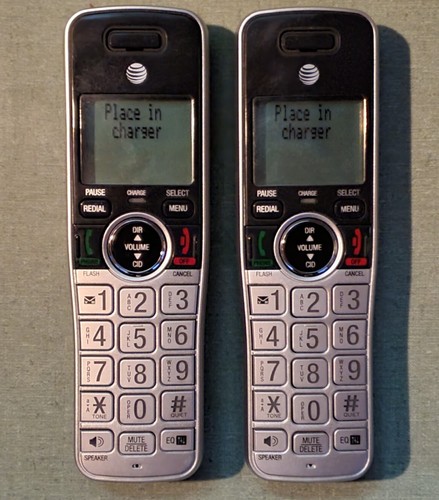 AT&T CL82214 Cordless Phone Two Handsets Answering System - Zdjęcie 11 z 19