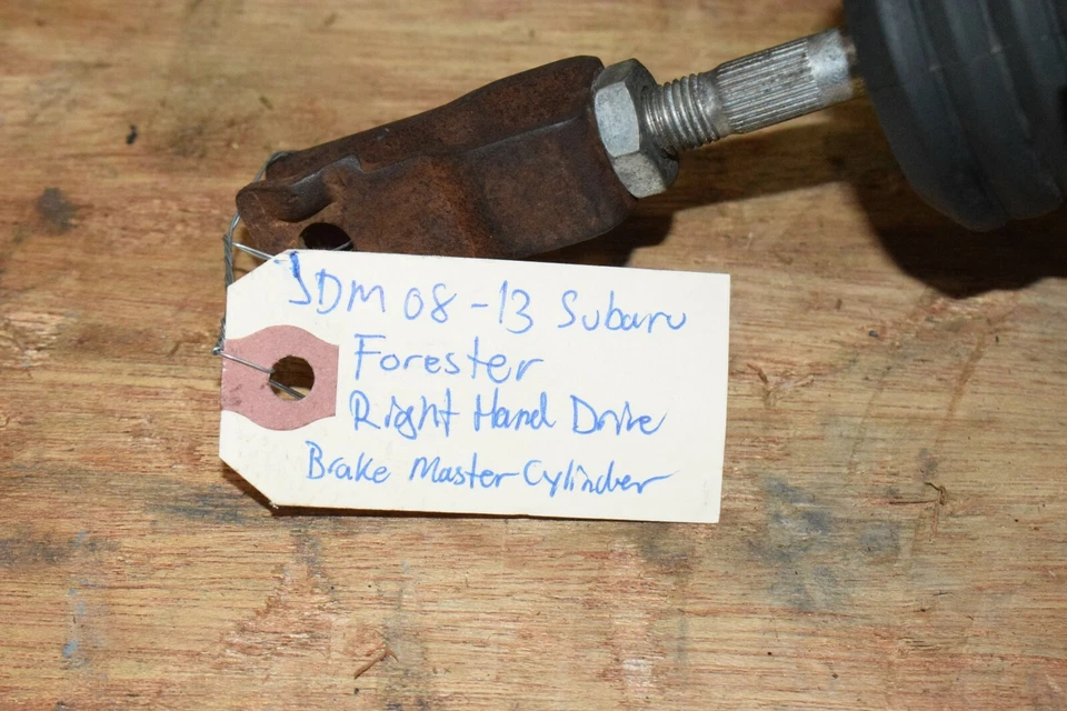 Cilindro maestro de refuerzo de freno JDM Subaru Forester SH5 Legacy BR9 Tokico # G215T Foto 3 de 4