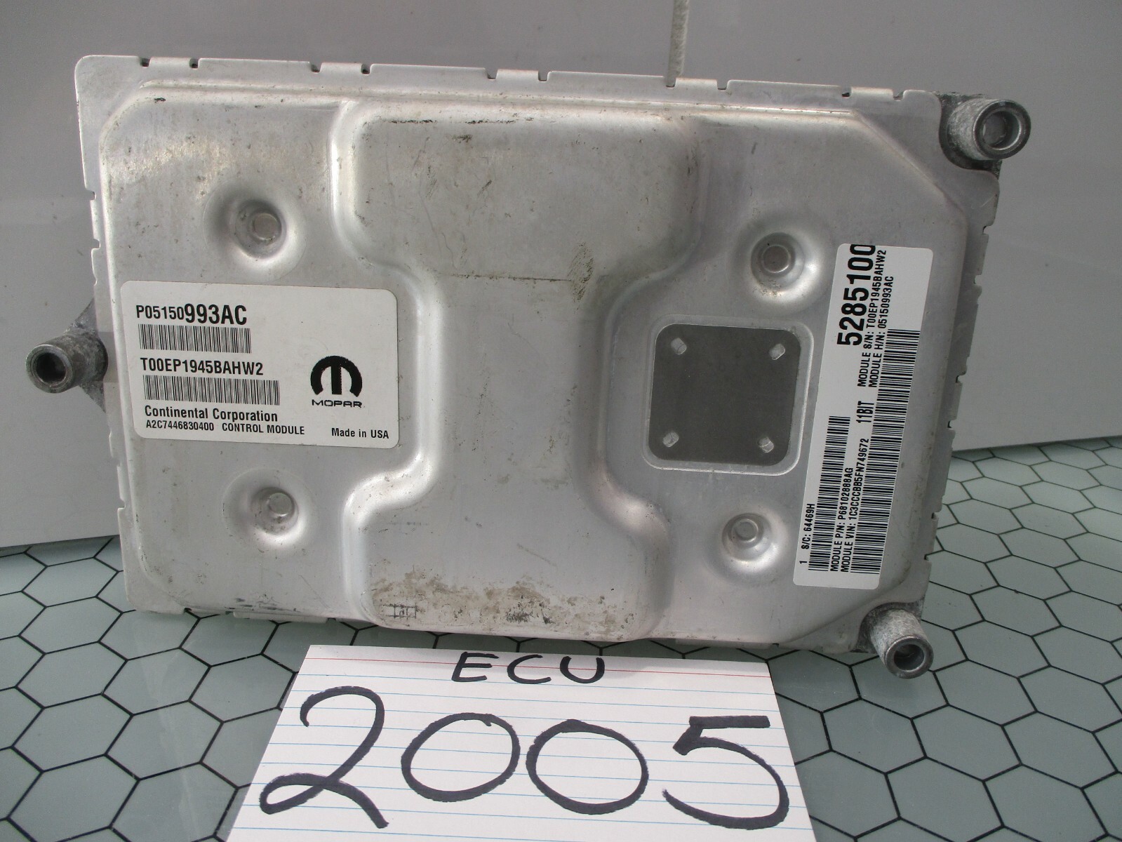 2015 Chrysler 200 #2005 Engine Computer ECM ECU P05150993AC