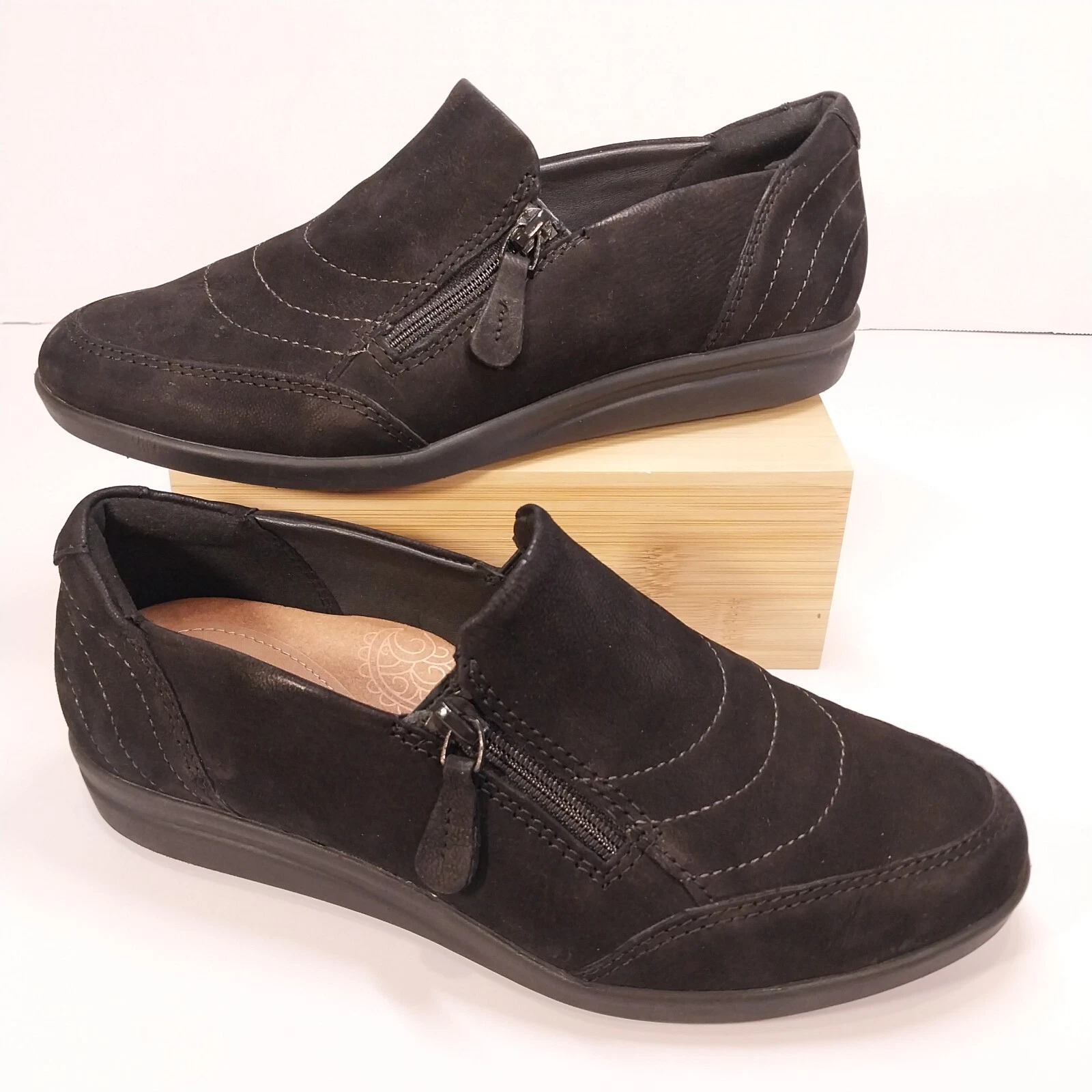 Mocassini donna Clarks Tamzen zip nero scarpe nabuk taglia 7 5 M comodi slip on