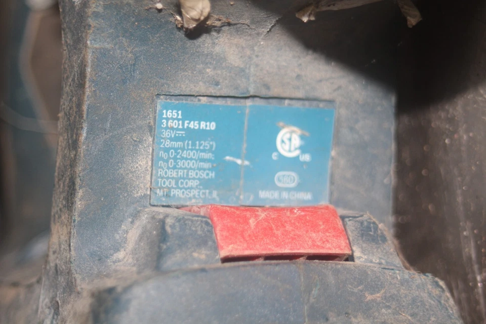 Bosch Variable Speed Reciprocating Saw 1651 - Image 2 of 4