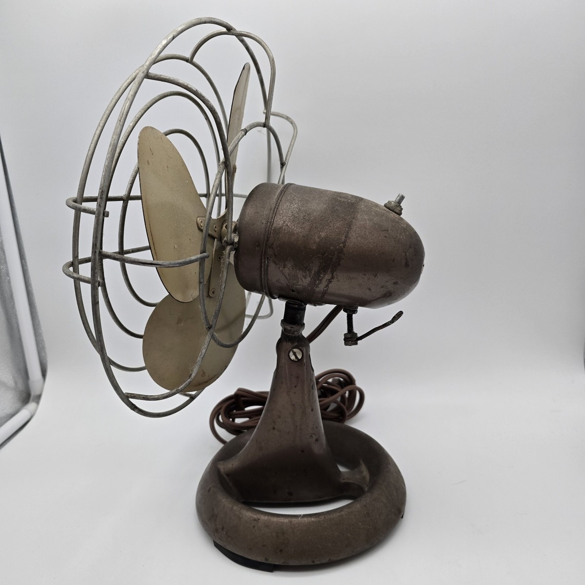 1950s Emerson Electric Fan Northwind 9450 Vintage Mid-Century 12