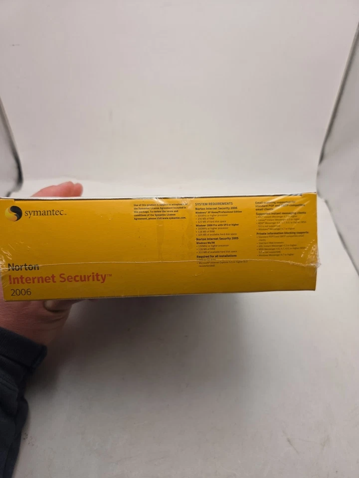 Norton Internet Security 2006 - BRAND NEW SEALED WINDOWS Xp/2000 - Image 4 of 4