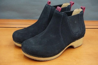 Dansko Boots Womens EUR 39 /8.5-9 US Black Suede Chelsea Ankle Slip On Casual
