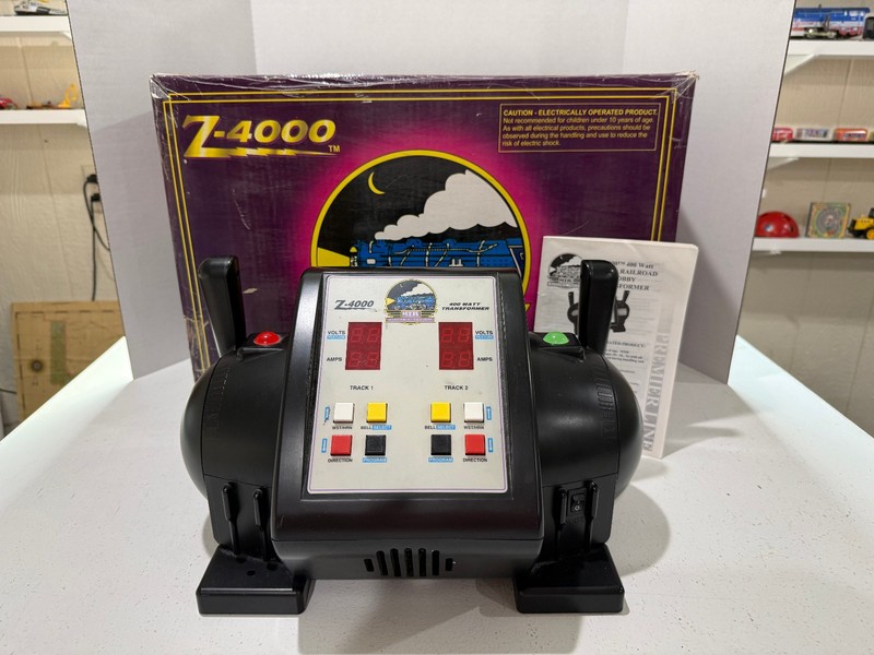 MTH  Z-4000 400-watt dual control transformer, inst, box and shipper